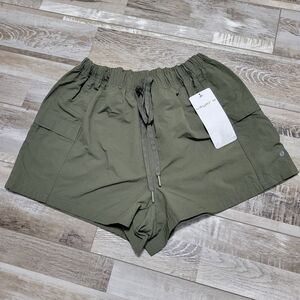 New Layer8 3" Woven Hike Shorts Green Forest Night Size Medium